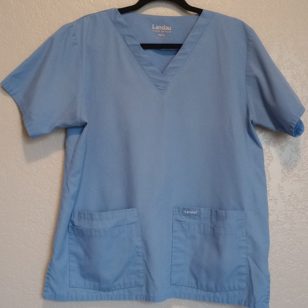 Landau Light Blue Women's Size M Scrub Top